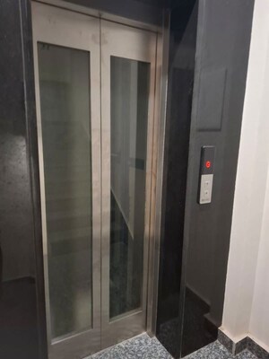  4 BHK Builder Floor at Sector 38 – for Rent