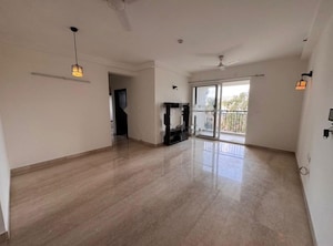 Room in 3 BHK Apartment at Prestige Misty Waters, Hebbal – for Rent
