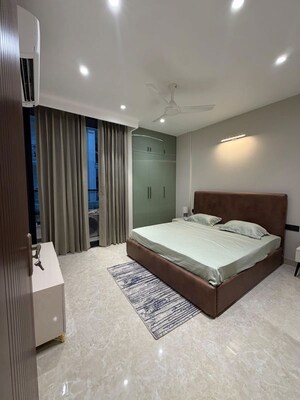 Bedroom in 3 BHK Builder Floor at Sector 70 – for Sale