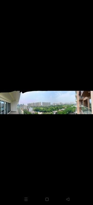 Bedroom in 3.5 BHK Apartment at Kalpataru Vista, Sector 128 – for Rent