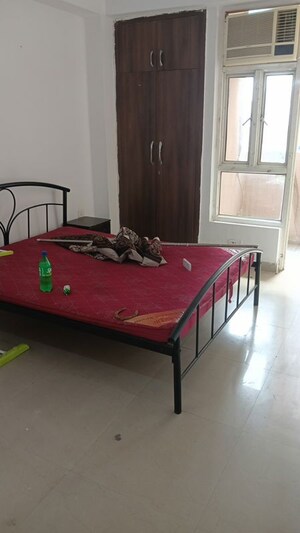 2 BHK Apartment For Rent in Supertech Cape Town, Sector 74