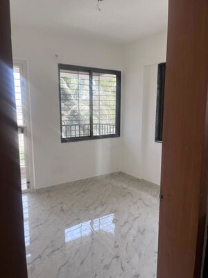 Room in 2 BHK Apartment at Deepali Nagar – for Sale