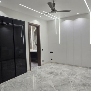 Bedroom in 4 BHK Builder Floor at Sushant Lok I – for Rent