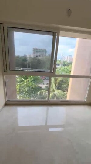 Bedroom in 3 BHK Apartment at Chembur – for Rent