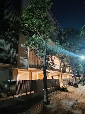 Balcony in 4 BHK Builder Floor at Dlf Phase I – for Sale