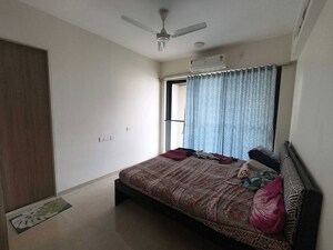Bedroom in 2 BHK Apartment at Dosti Eastern Bay, Wadala – for Rent