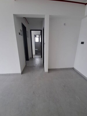 Bedroom in 3 BHK Apartment at Chembur – for Rent