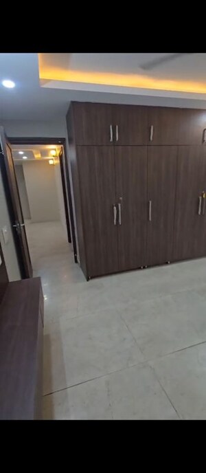 Room in 3 BHK Builder Floor at Ansal Palam Triangle, Palam Vihar Extension – for Rent