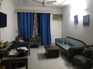 Living Room in 3 BHK Apartment at DLF Ridgewood Estate, Dlf Phase iv – for Sale