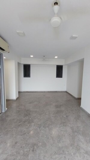 Room in 2 BHK Apartment at Lodha New Cuffe Parade, Wadala – for Rent