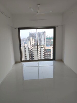 Room in 2 BHK Apartment at DGS Sheetal Ekta, Malad East – for Rent