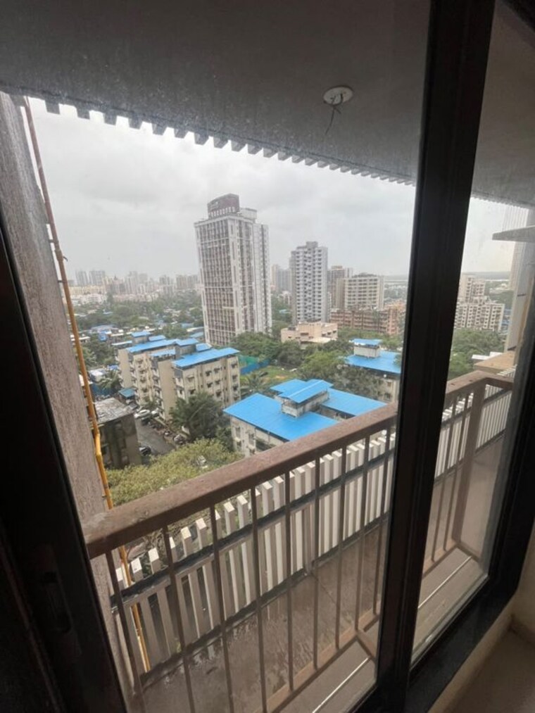 Balcony, chandak-34-park-estate 2 Bedroom 617 Sq.Ft. Apartment In Goregaon West Mumbai 10795979