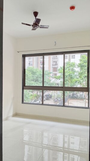 Room in 1 BHK Apartment at Runwal My City Phase II Cluster 05, Dombivli East – for Rent