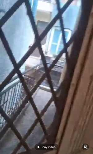 Balcony in 2 BHK Builder Floor at Lajpat Nagar I – for Rent
