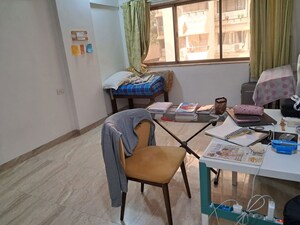 1 BHK Apartment For Rent in Andheri CHS, Andheri West