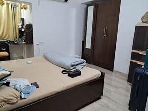 Bedroom in 1 BHK Apartment at Andheri CHS, Andheri West – for Rent