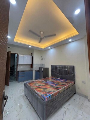 Bedroom in 1 RK Apartment at Saket – for Rent