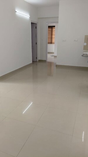 Room in 2 BHK Apartment at Shriram Sahaana, Yelahanka – for Rent