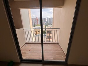 Room in 2 BHK Apartment at Mahindra Happinest Tathawade Phase 1, Tathawade – for Rent