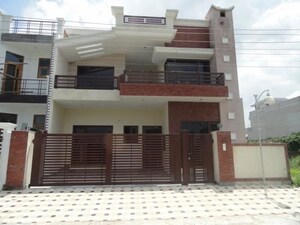 3 BHK Independent House – Exterior View View at Sector 4 - for Rent