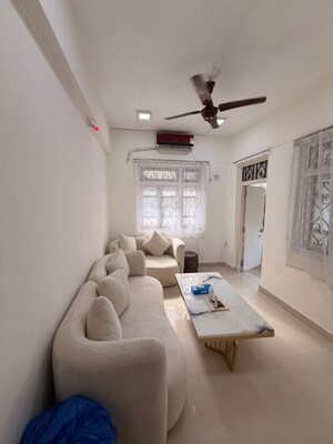 Room in 1 BHK Apartment at Deepak Mahal CHS, Worli – for Rent