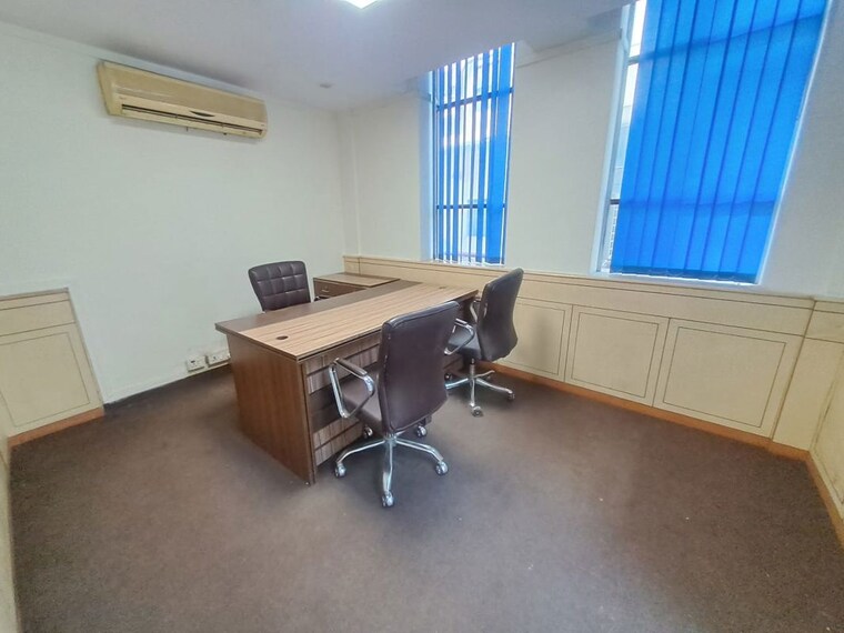 Living Room, sector 63 Commercial Office Space 3000 Sq.Ft. In Sector 63 Noida 10796149
