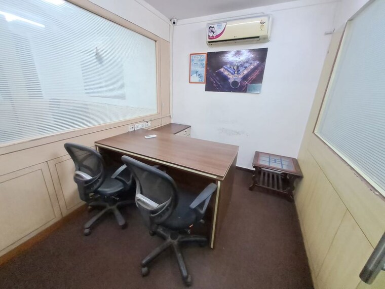 Team Area, sector 63 Commercial Office Space 3000 Sq.Ft. In Sector 63 Noida 10796149