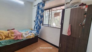 Bedroom in 3 BHK Apartment at Malad Apartment, Malad West – for Rent