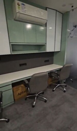  Office Space For Rent in Sun Westbank, Navrangpura