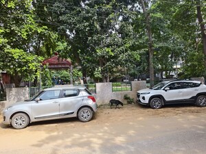  Plot For Sale in Sector 21