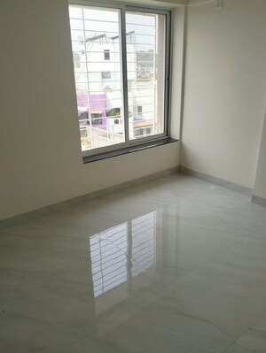Room in 3 BHK Apartment at Associated Silvenia, Kothrud – for Rent