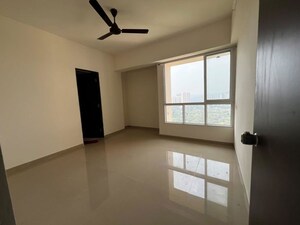 1.5 BHK Apartment For Sale in Godrej Emerald, Ghodbunder Road