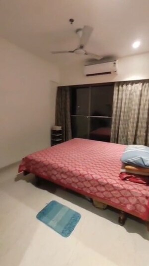 Bedroom in 2 BHK Apartment at Chembur – for Rent