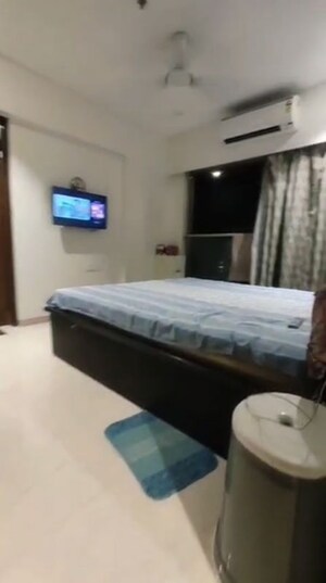 Bedroom in 2 BHK Apartment at Chembur – for Rent