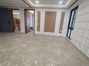 Room in 3 BHK Builder Floor at Ansal Plaza Gurgaon, Palam Vihar – for Sale