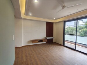 Room in 3 BHK Builder Floor at Ansal Plaza Gurgaon, Palam Vihar – for Sale