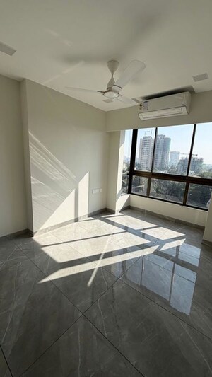 Bedroom in 2.5 BHK Apartment at Hubtown The Premiere, Andheri West – for Rent