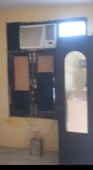Furnished Amenities in 1 RK Independent House at Sector 50 – for Rent