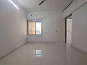 Room in 2 BHK Apartment at Arihant Aspire, Palaspe Phata – for Rent
