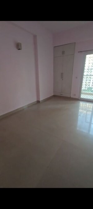2 BHK Apartment For Sale in Godrej Woods, Sector 43