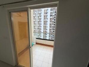 Room in 2 BHK Apartment at Yashwin Sukhniwas, Hinjewadi – for Rent