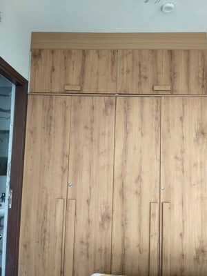 Furnished Amenities in 2 BHK Apartment at Sheth Auris Bliss, Malad West – for Rent