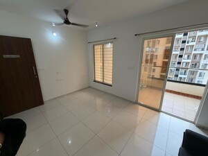 Room in 2 BHK Apartment at Yashwin Sukhniwas, Hinjewadi – for Rent