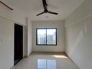 Furnished Amenities in 2 BHK Apartment at Roswalt Ray, Dahisar East – for Rent