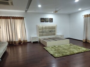 Bedroom in 6+ BHK Independent House at Jubilee Hills – for Rent