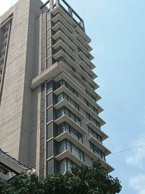 2 BHK Apartment For Rent in Kasturchand Premises, Dadar West