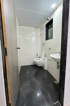 Bathroom in 1 BHK Apartment at Promesa Midtown, Ghatkopar East – for Rent