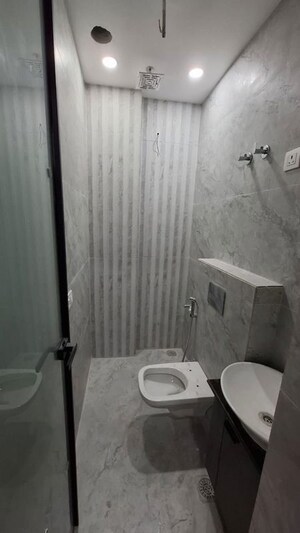 Bathroom in 3 BHK Builder Floor at Pitampura – for Rent