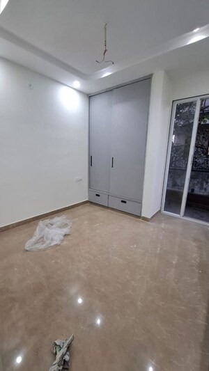 3 BHK Builder Floor For Rent in Pitampura