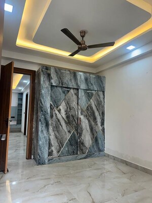 Bedroom in 2 BHK Builder Floor at Lucky The Palm Valley, Sector 1 Greater Noida – for Rent